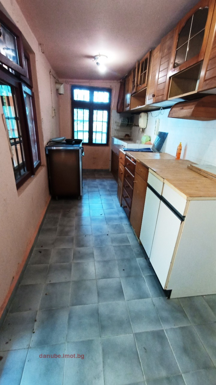 Продава КЪЩА, с. Кошов, област Русе, снимка 10 - Къщи - 52226102