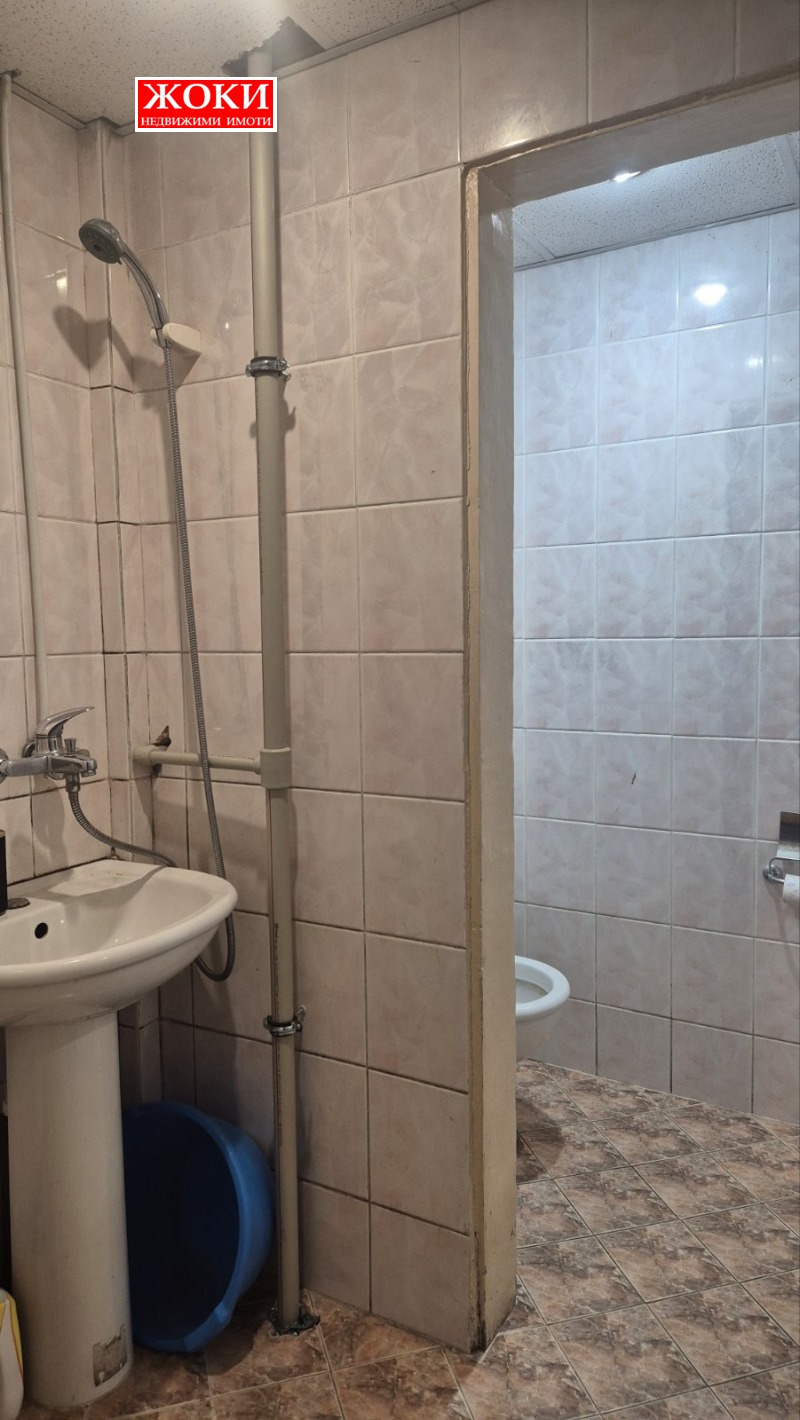 Продава МАГАЗИН, гр. Перник, Център, снимка 8 - Магазини - 53024993