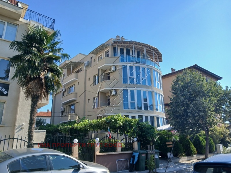 Продава  Хотел, област Бургас, гр. Приморско •  699 000 EUR • ID 73689990 — holmes.bg - [1] 