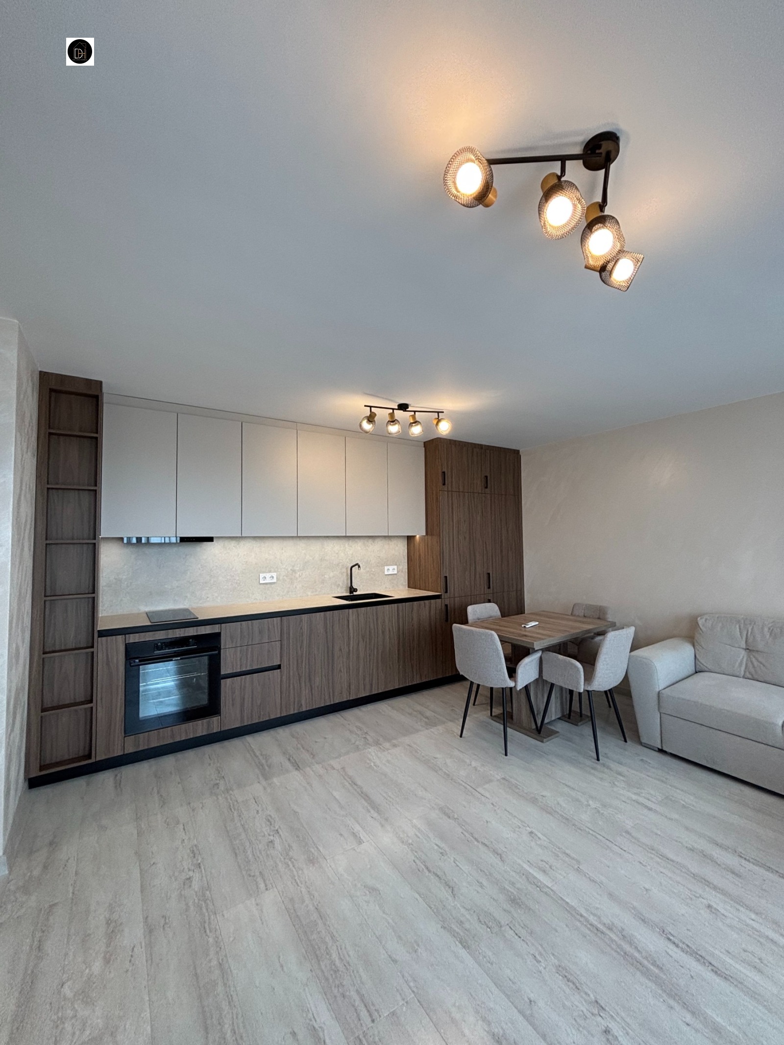Продава 2-СТАЕН, гр. Пловдив, Остромила, снимка 2 - Апартаменти - 56097269