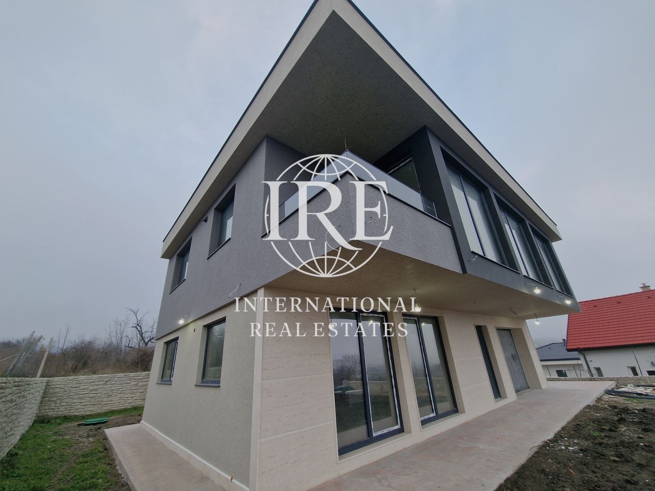Продава КЪЩА, гр. Варна, Изгрев, снимка 2 - Къщи - 53465498