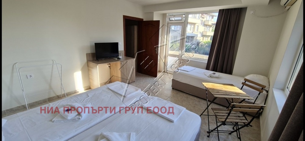 Продава ХОТЕЛ, гр. Приморско, област Бургас, снимка 2 - Хотели - 51257984