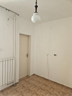 2 slaapkamers Pavlovo, Sofia 14