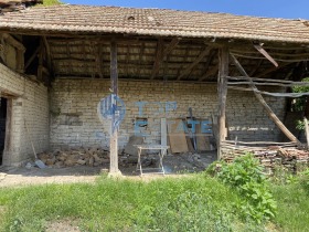 Maison Lom Tcherkovna, région Roussé 13