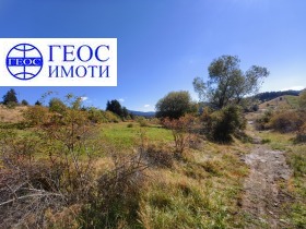 Terra Momtchilovci, região Smolyan 5