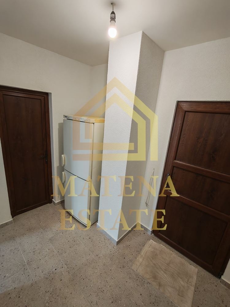 Продава 1-СТАЕН, гр. Шумен, Болницата, снимка 8 - Апартаменти - 56666414
