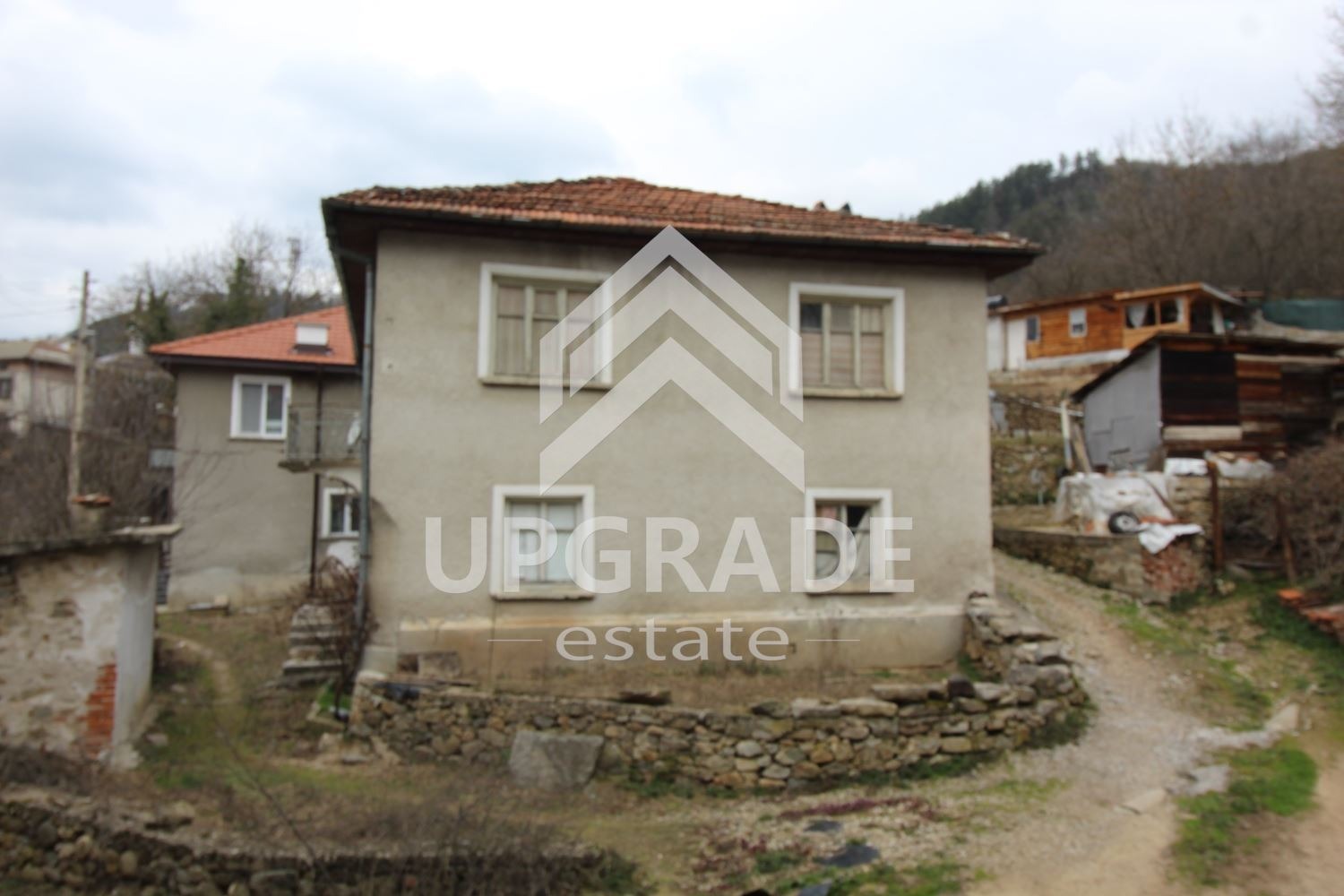 Продава КЪЩА, с. Средногорци, област Смолян, снимка 2 - Къщи - 54058488