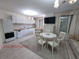 2 sovrum Idealen centar, Blagoevgrad