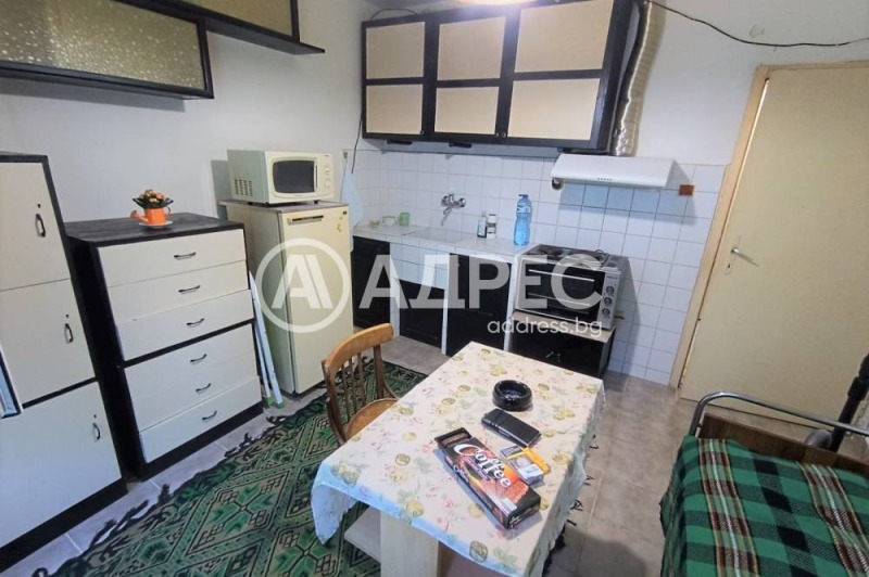 Продава  1-стаен град Разград , Житница , 38 кв.м | 92755523 - изображение [4]