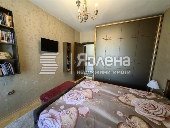 Продава 3-СТАЕН, гр. Благоевград, Широк център, снимка 6 - Апартаменти - 53360196