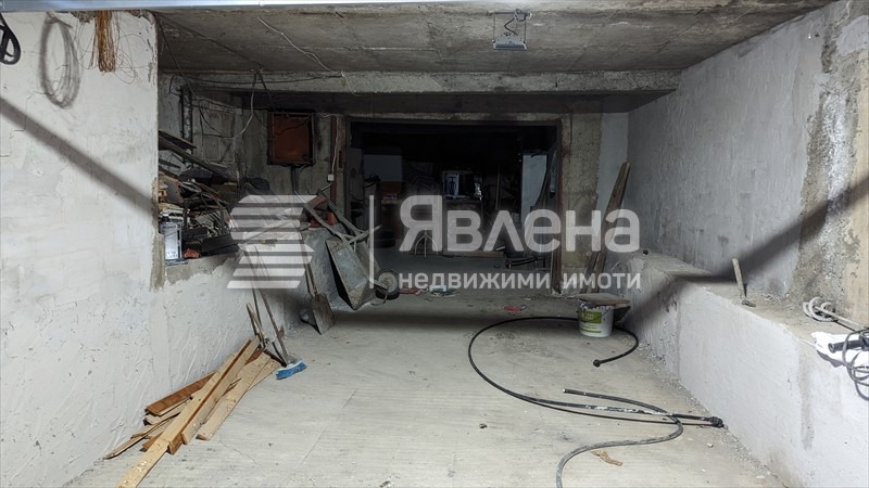 Продава КЪЩА, с. Драговищица, област София област, снимка 17 - Къщи - 55828657