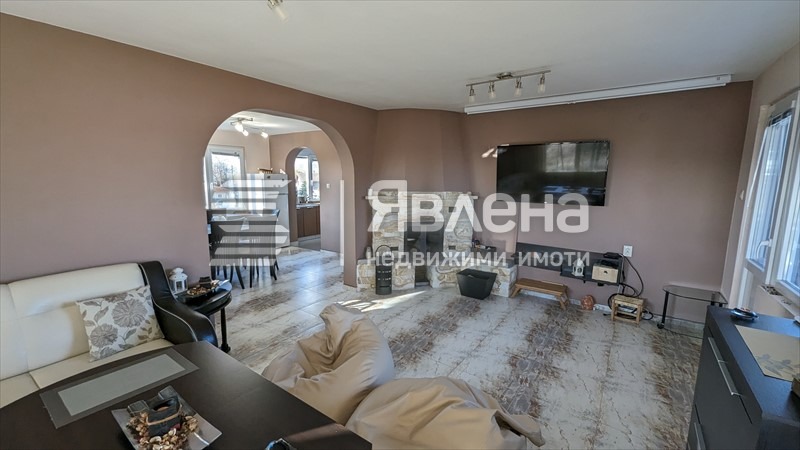Продава КЪЩА, с. Драговищица, област София област, снимка 10 - Къщи - 55828657