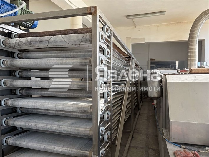 Продава ПРОМ. ПОМЕЩЕНИЕ, гр. Варна, с. Тополи, снимка 7 - Производствени сгради - 53090986