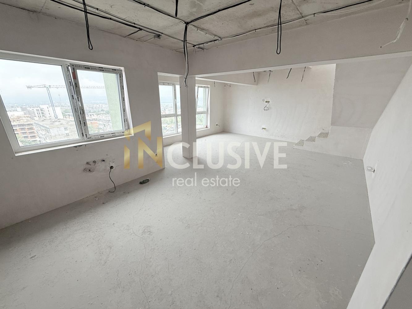 Продава МЕЗОНЕТ, гр. Варна, Изгрев, снимка 3 - Апартаменти - 54969847