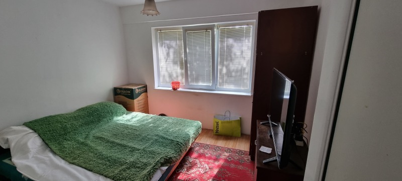 Продава 1-СТАЕН в град Разград, Житница - 38 кв.м / 40 000 € » 78 233.20 лв., РОС -НЕДВИЖИМИ ИМОТИ