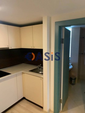 1 bedroom k.k. Zlatni pyasatsi, Varna 7