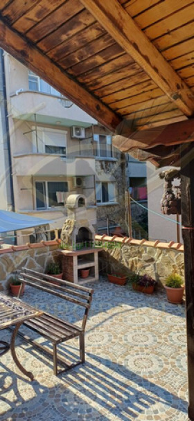 Продава КЪЩА, гр. Поморие, област Бургас, снимка 4 - Къщи - 55204232