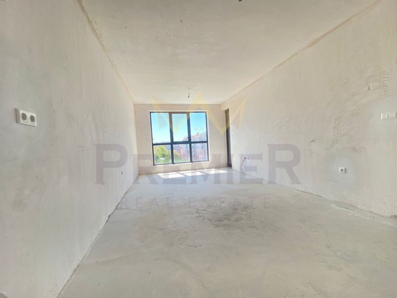 Продава 2-СТАЕН, гр. Варна, Бриз, снимка 2 - Апартаменти - 53082525