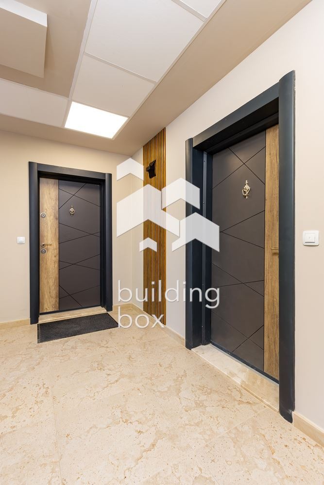 Продава 2-СТАЕН, гр. Пловдив, Остромила, снимка 3 - Апартаменти - 53163723