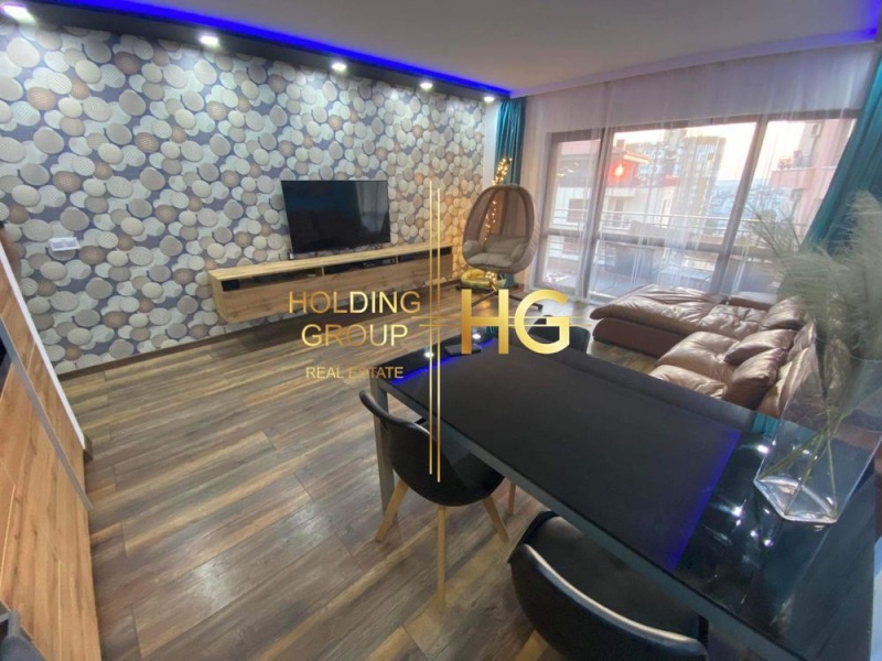 À venda  2 quartos Varna , Vazrajdane 3 , 110 m² | 63137180