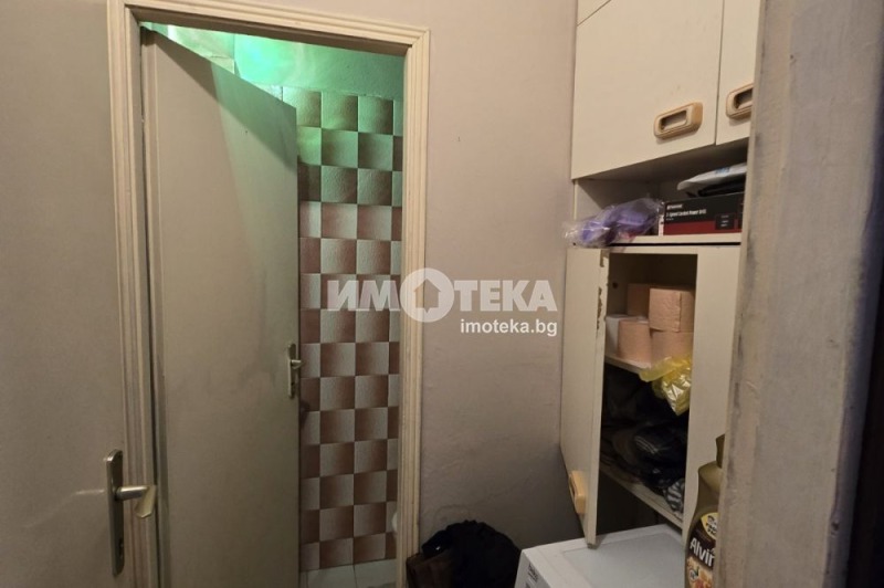 In vendita  2 camere da letto Plovdiv , Trakiia , 68 mq | 66826957 - Immagine [6]