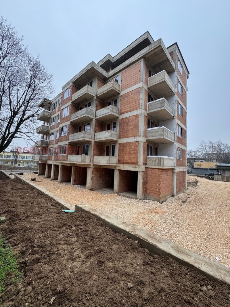 Продава 3-СТАЕН, гр. Плевен, Сторгозия