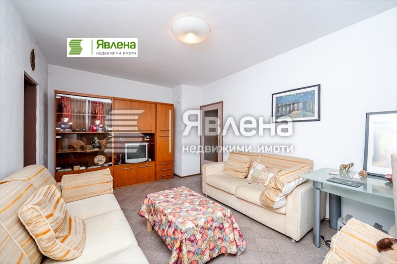 Продава 3-СТАЕН, гр. София, Красна поляна 1
