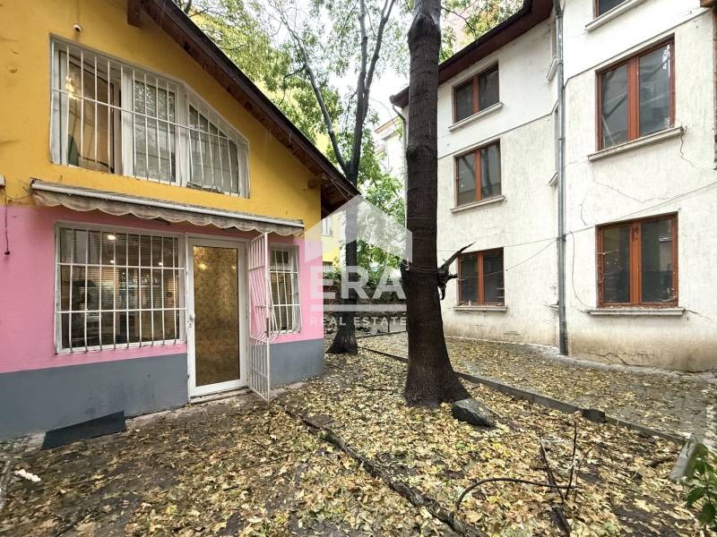 Продава 2-СТАЕН, град София, Център • 200000 € / 391166.00 лв. • 86242298 1