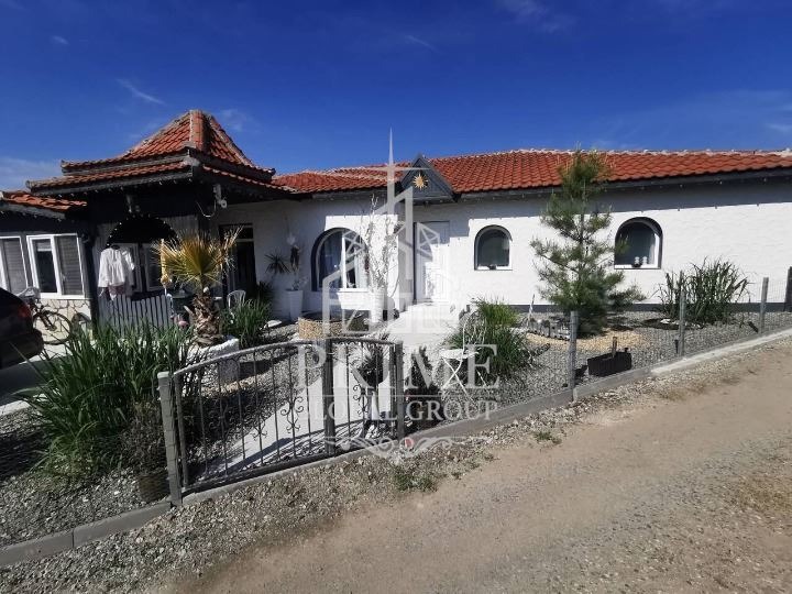 Продава КЪЩА, гр. Бургас, Рудник, снимка 13 - Къщи - 54822916