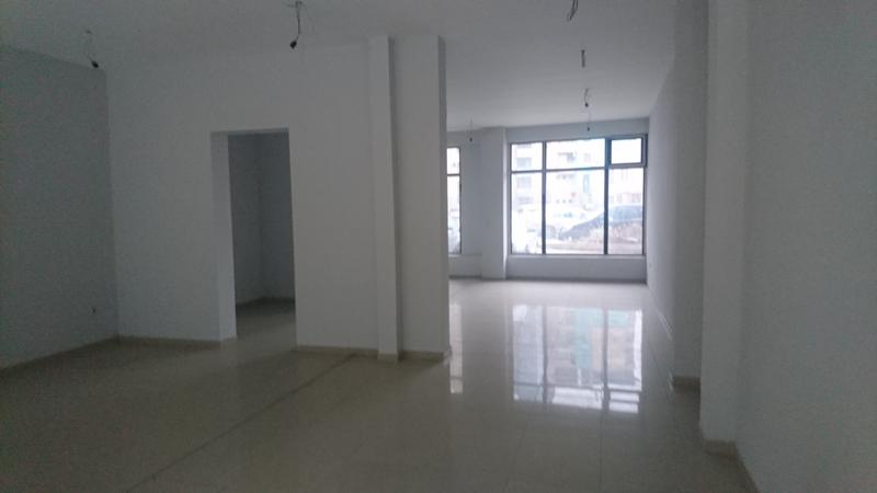 En venta  Comercio Plovdiv , Vastanicheski , 106 metros cuadrados | 62104045 - imagen [2]