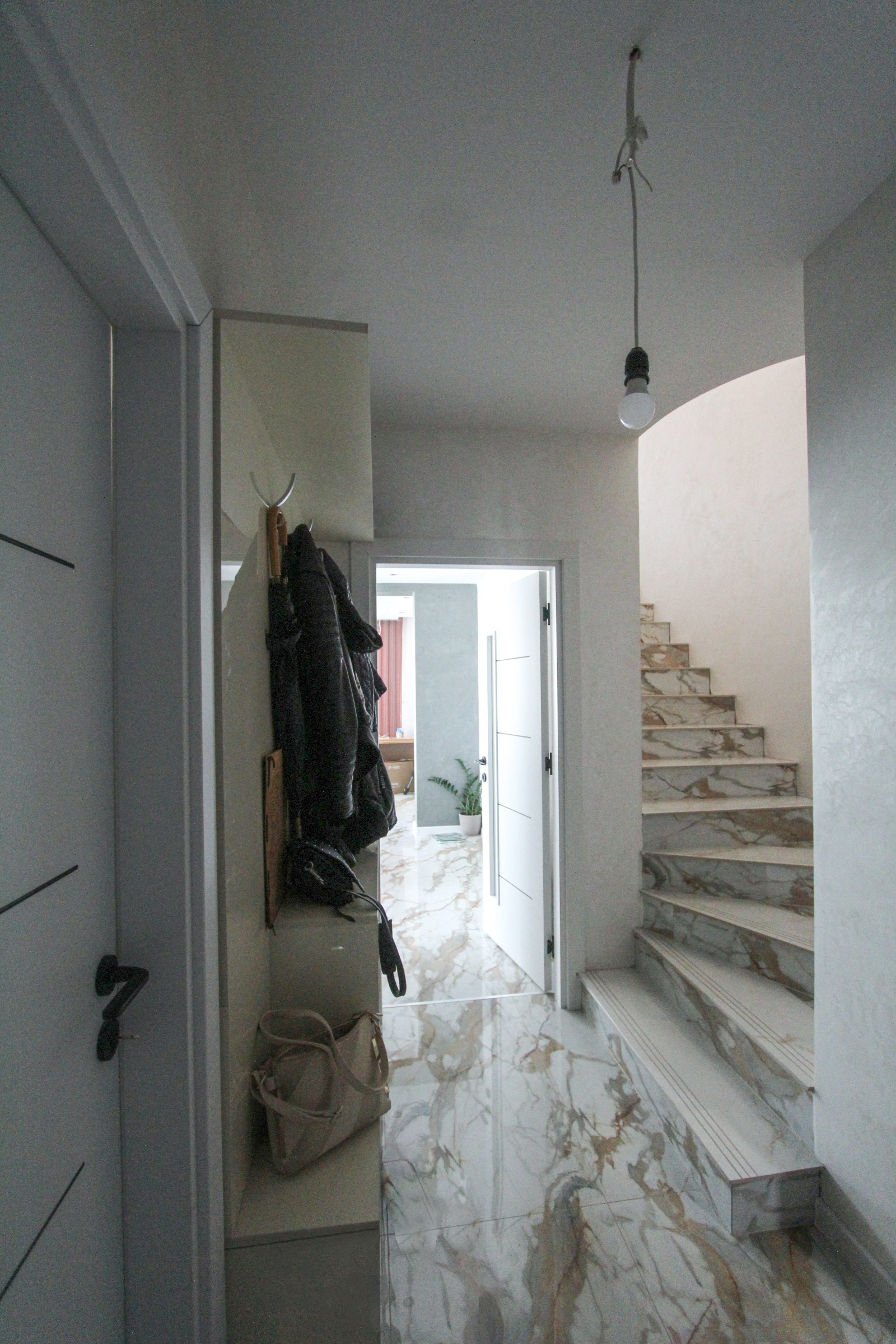 Продава КЪЩА, гр. София, с. Долни Богров, снимка 6 - Къщи - 53620429