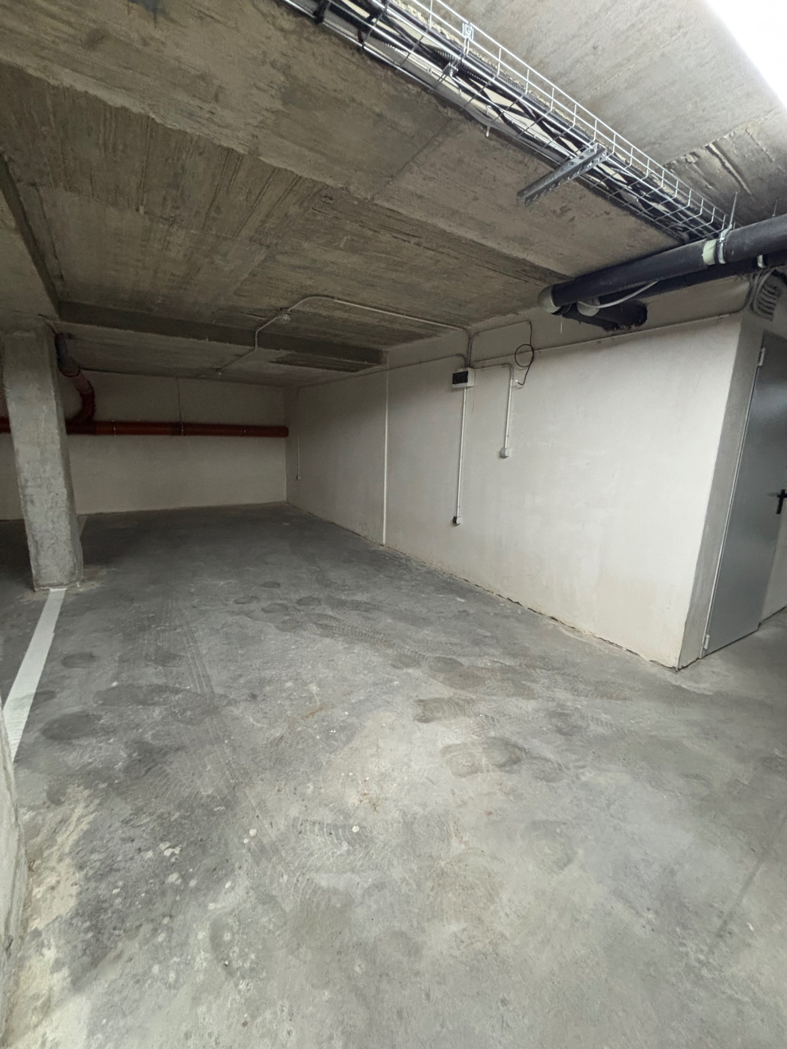 Продава ГАРАЖ, ПАРКОМЯСТО, гр. Пловдив, Кършияка, снимка 2 - Гаражи и паркоместа - 53668880