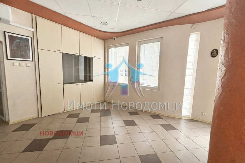 Продава ЕТАЖ ОТ КЪЩА в град Шумен, Център - 90 кв.м / 120 000 € » 234 699.60 лв., НОВОДОМЦИ