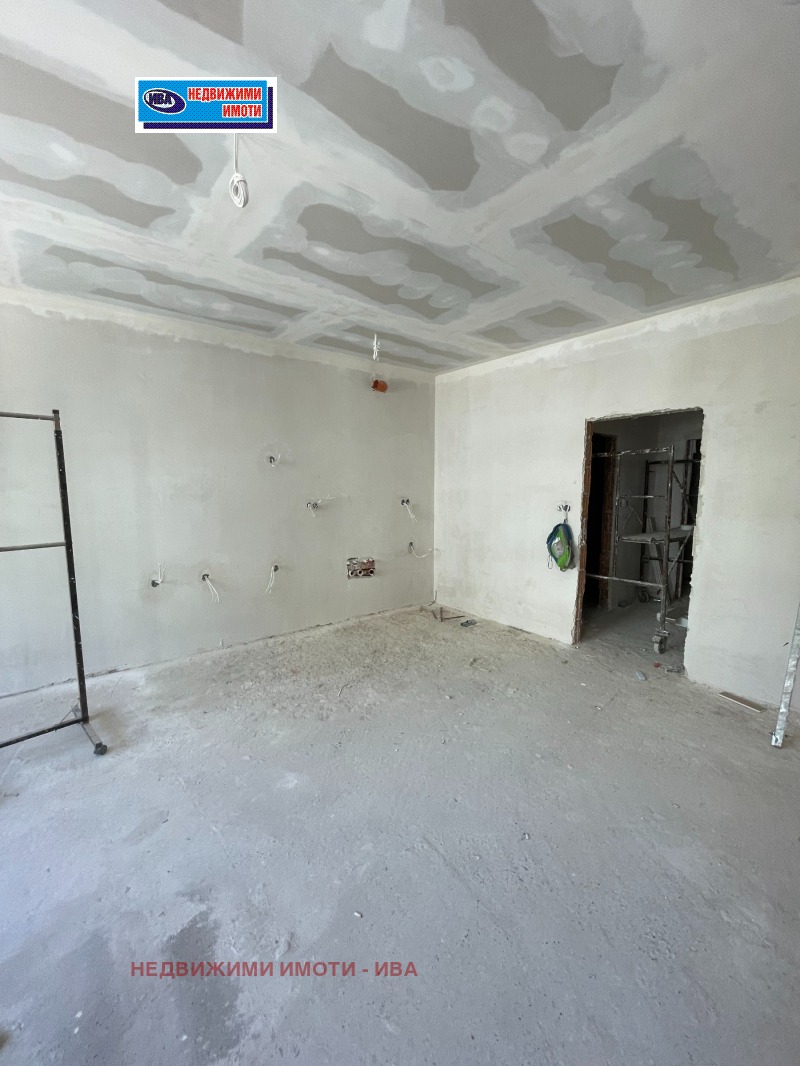 На продаж  1 спальня Велико Търново , Колю Фичето , 89 кв.м | 11915480 - зображення [3]