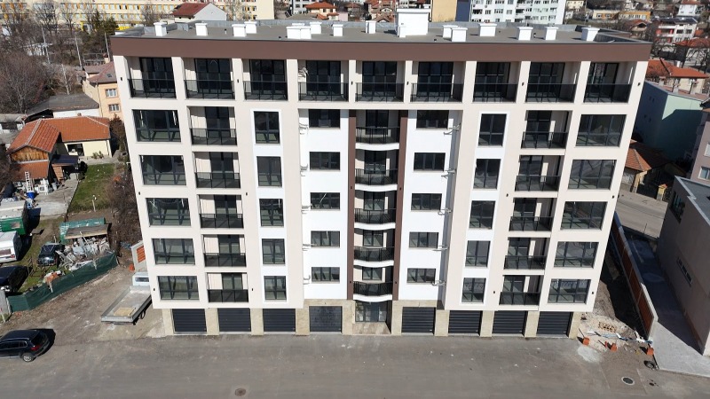 На продаж  2 спальні Хасково , Любен Каравелов , 89 кв.м | 92634545