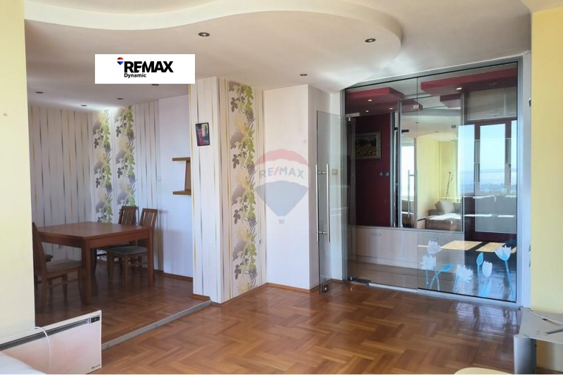 Продава 3-СТАЕН, гр. Бургас, Братя Миладинови, снимка 2 - Апартаменти - 53016066