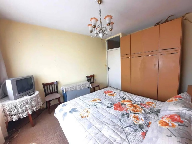 Продава  Многостаен град Шумен , Пазара , 118 кв.м | 51201666 - изображение [4]
