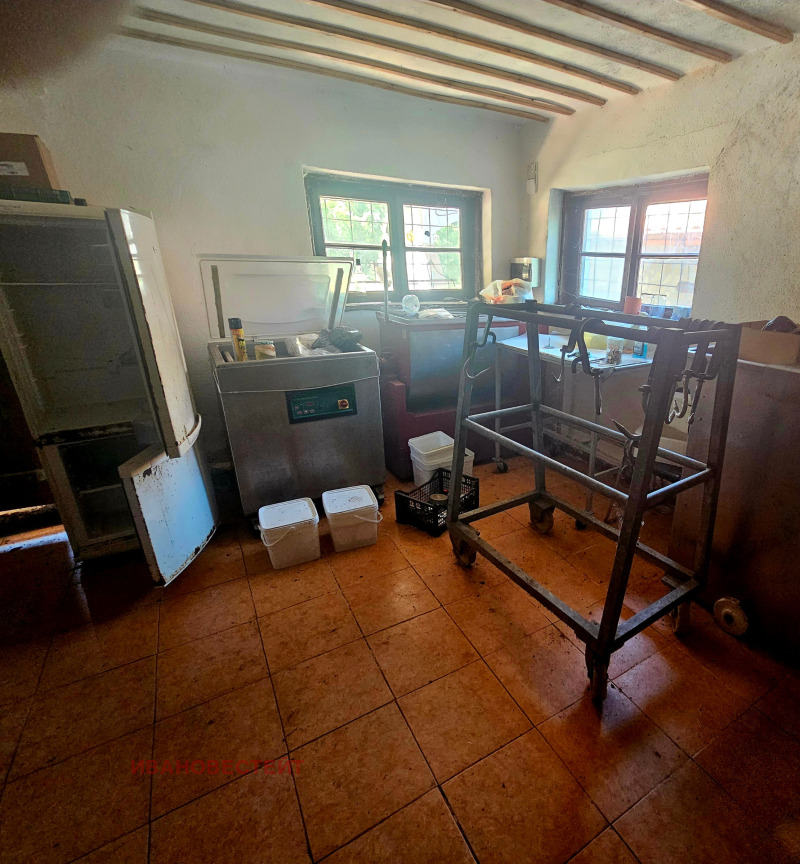 Продава КЪЩА, гр. Правец, област София област, снимка 3 - Къщи - 52435236