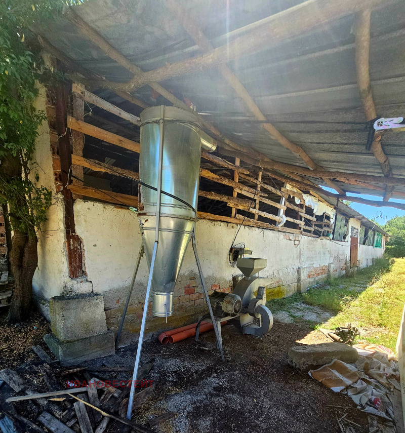 Продава КЪЩА, гр. Правец, област София област, снимка 15 - Къщи - 52435236