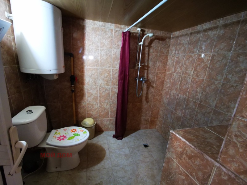 Продава КЪЩА, гр. Варна, Трошево, снимка 12 - Къщи - 53239839