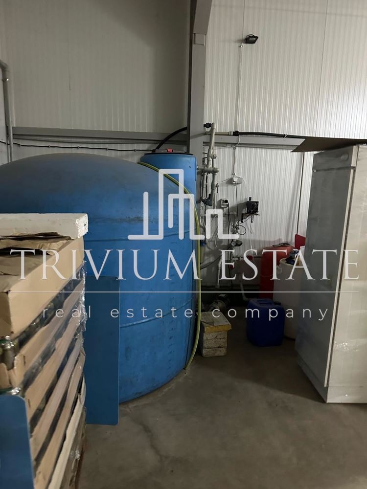 Продава СКЛАД, с. Искра, област Пловдив, снимка 11 - Складове - 53991378