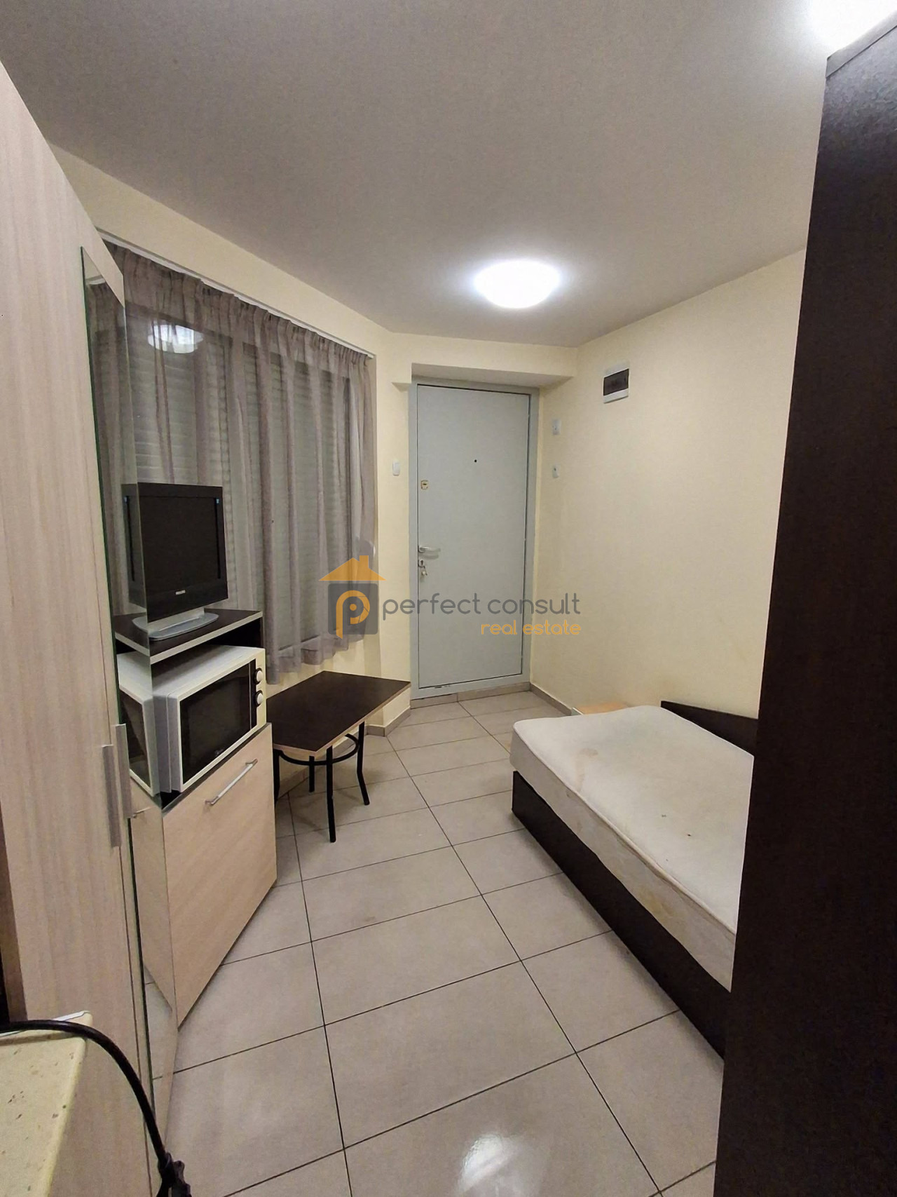 Продава 1-СТАЕН, гр. Пловдив, Съдийски, снимка 2 - Апартаменти - 55977942