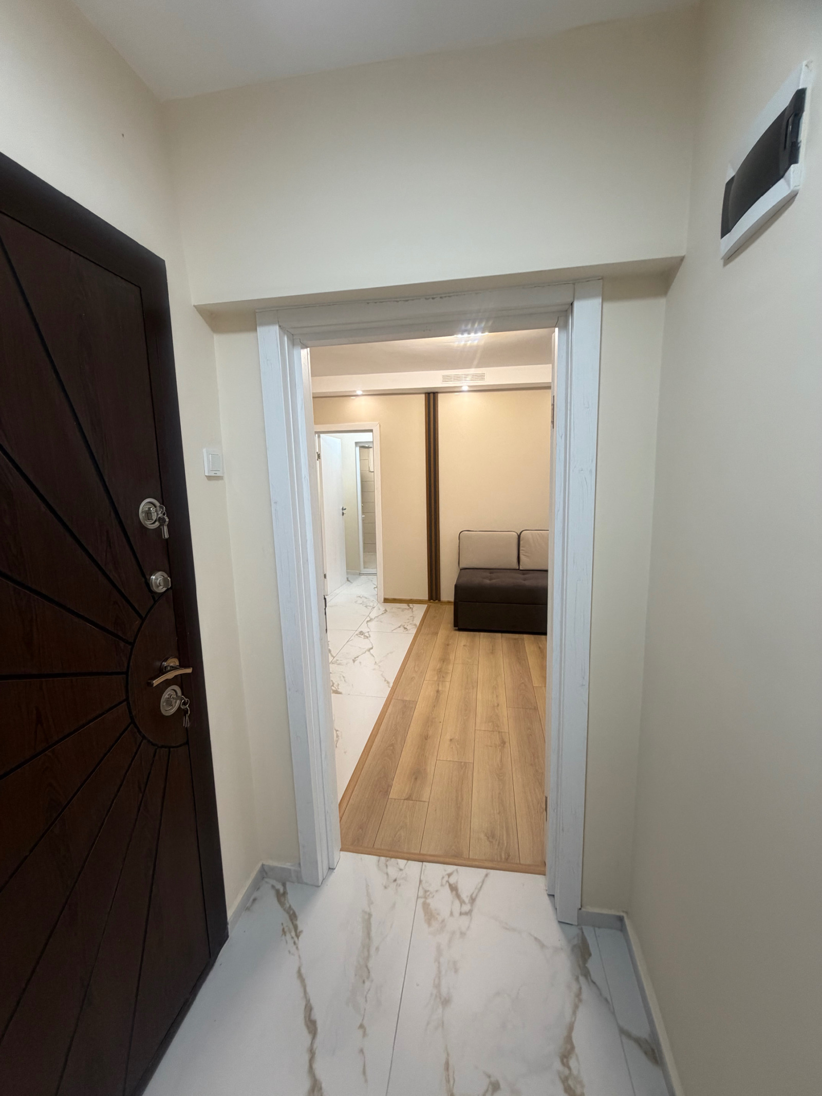 Продава 3-СТАЕН, гр. Враца, Център, снимка 8 - Апартаменти - 53659570