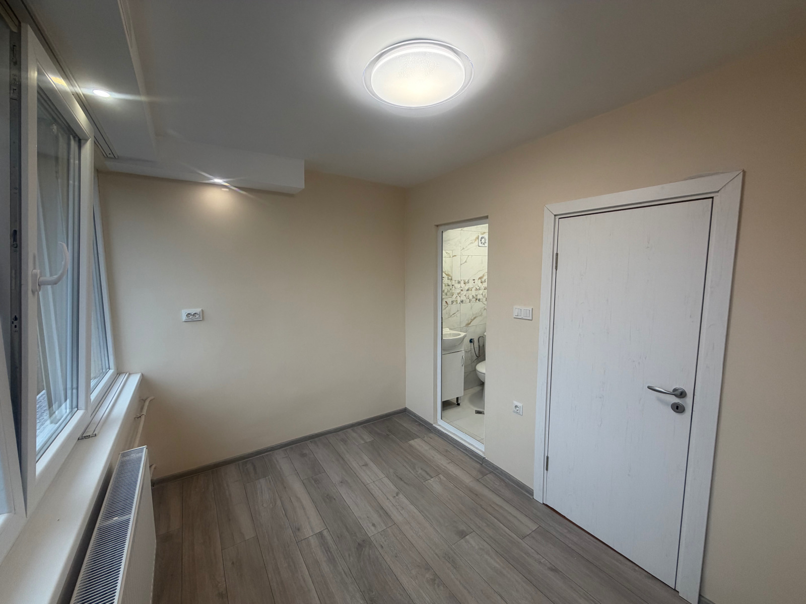 Продава 3-СТАЕН, гр. Враца, Център, снимка 6 - Апартаменти - 53659570