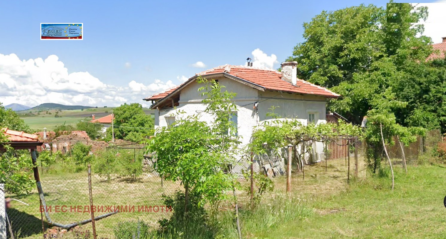 Продава КЪЩА, с. Вискяр, област Перник, снимка 2 - Къщи - 53626162