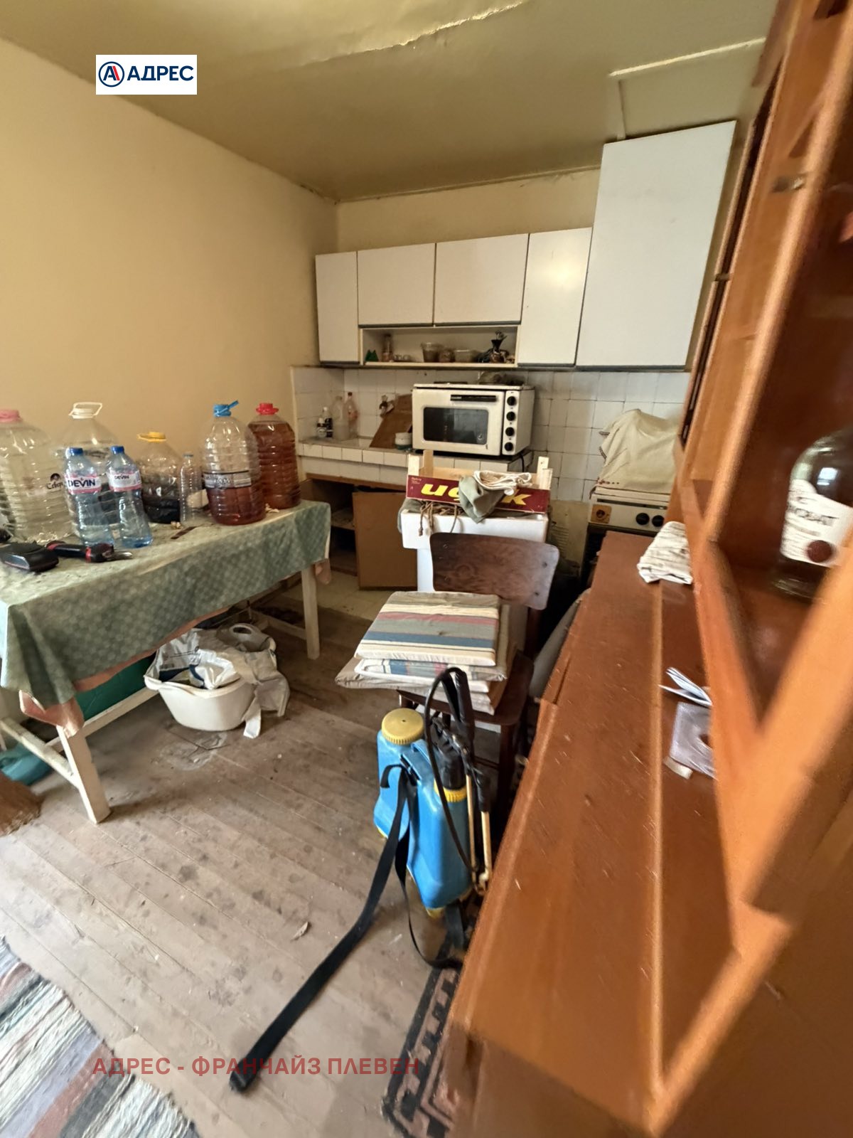 Продава КЪЩА, с. Крушовица, област Плевен, снимка 10 - Къщи - 56681922