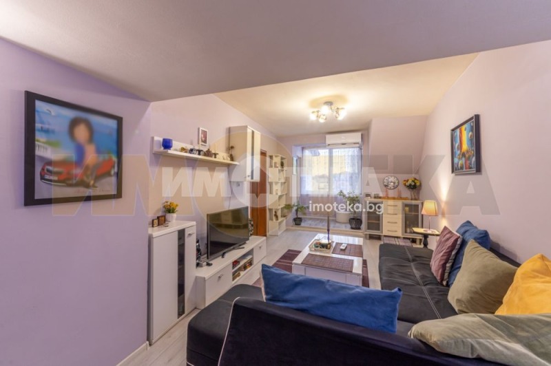 Eladó  2 hálószobás Varna , Cveten kvartal , 95 négyzetméter | 32689207