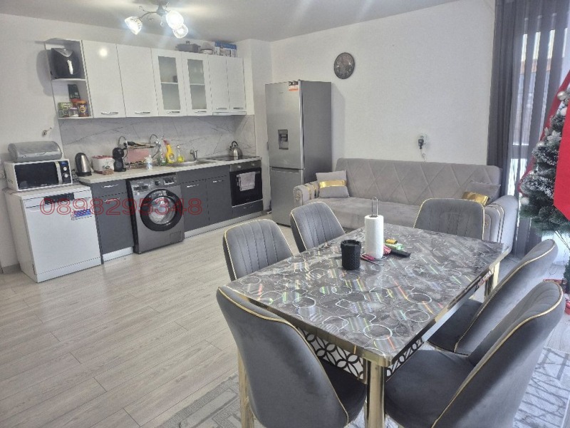 Продава 3-СТАЕН, гр. Шумен, Боян Българанов 2