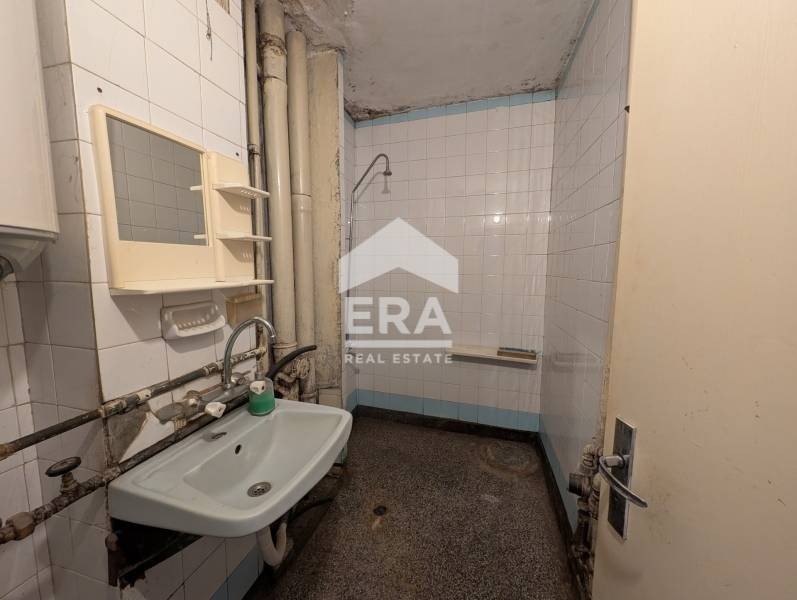 Продава 3-СТАЕН, гр. Шумен, Томбул джамия, снимка 7 - Апартаменти - 53453471