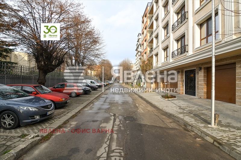 En venta  3+ dormitorios Varna , Tsentar , 100 metros cuadrados | 52283509